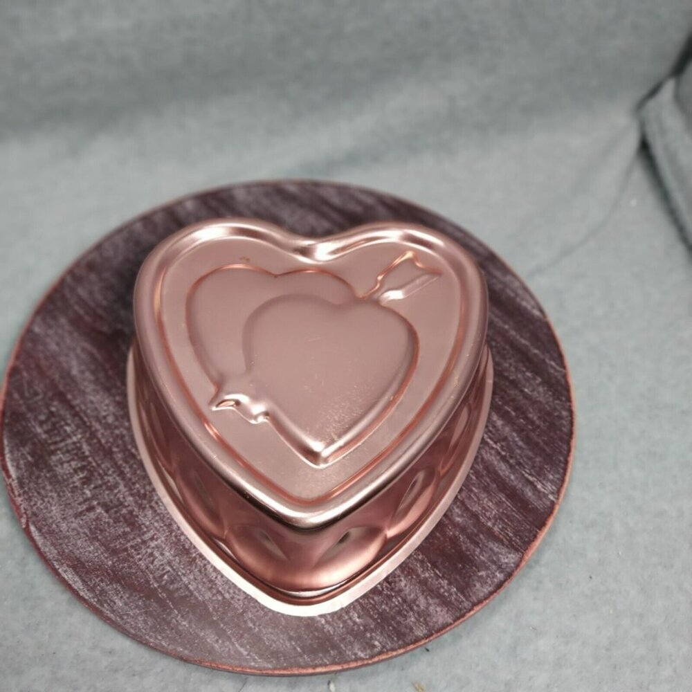 Vintage  Heart Shapped Copper Aluminum Mold‎ Gelatin Wall Decor Kitchen    VTG